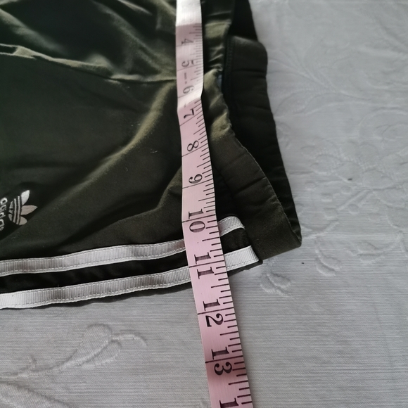 Adidas Khaki Green Cropped Leggings Size xs - Picture 6 of 8